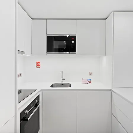 Guestready - Center With Balcony * 波尔图