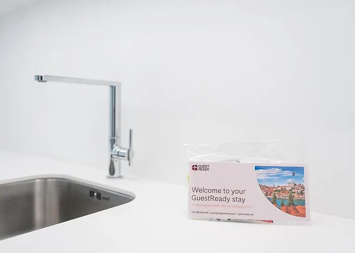 Guestready - Center With Balcony Πόρτο